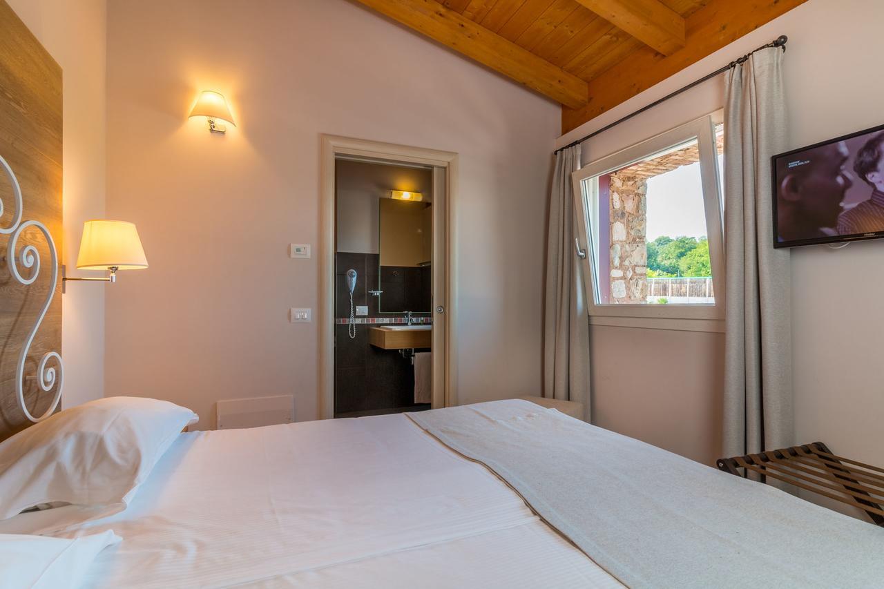 Agriturismo Corte Aurea Desenzano del Garda Exterior foto
