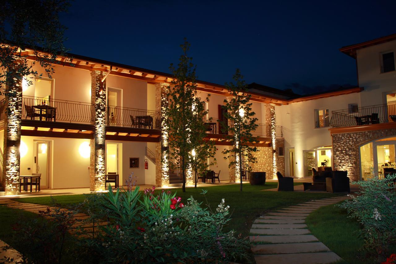 Agriturismo Corte Aurea Desenzano del Garda Exterior foto