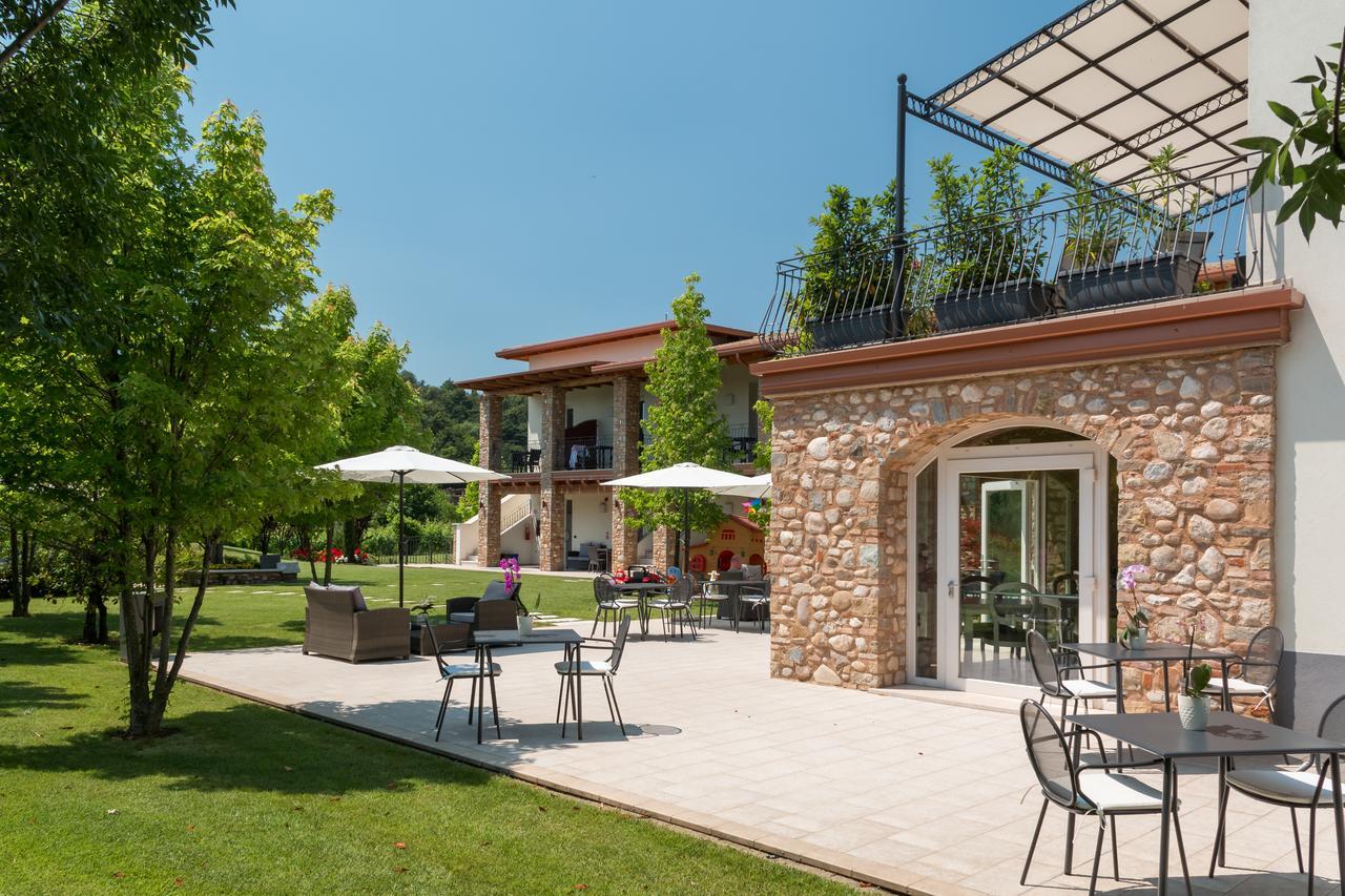 Agriturismo Corte Aurea Desenzano del Garda Exterior foto